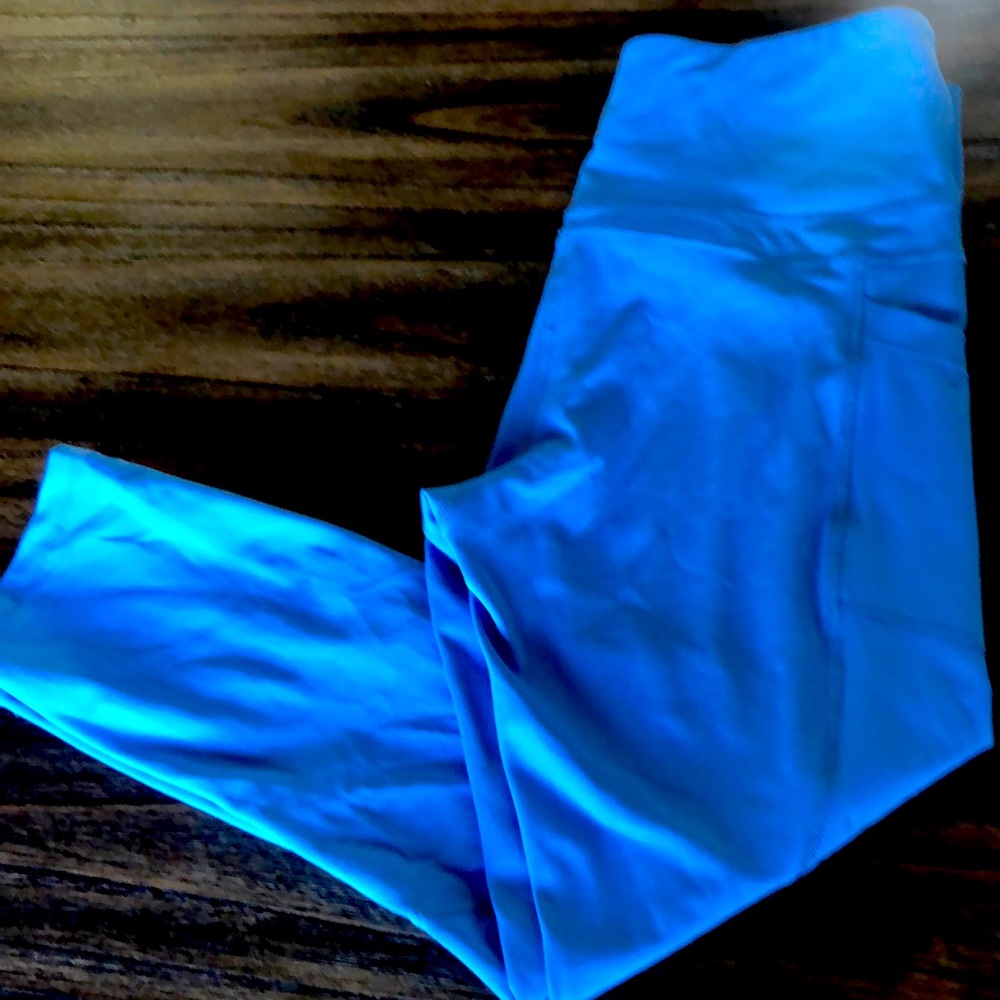 ZYIA Capri pants